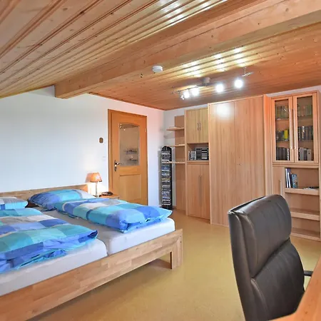 Beautiful In The Bavarian Forest With Balcony And Whirlpool Tub 瓦尔德基兴